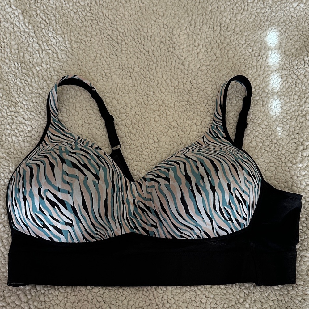 Rhonda Shear Zebra-Print Wireless Bra in Black, Teal and Cream